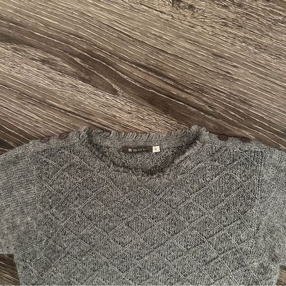 Sol Alpaca Sweater - Picture 5 of 10